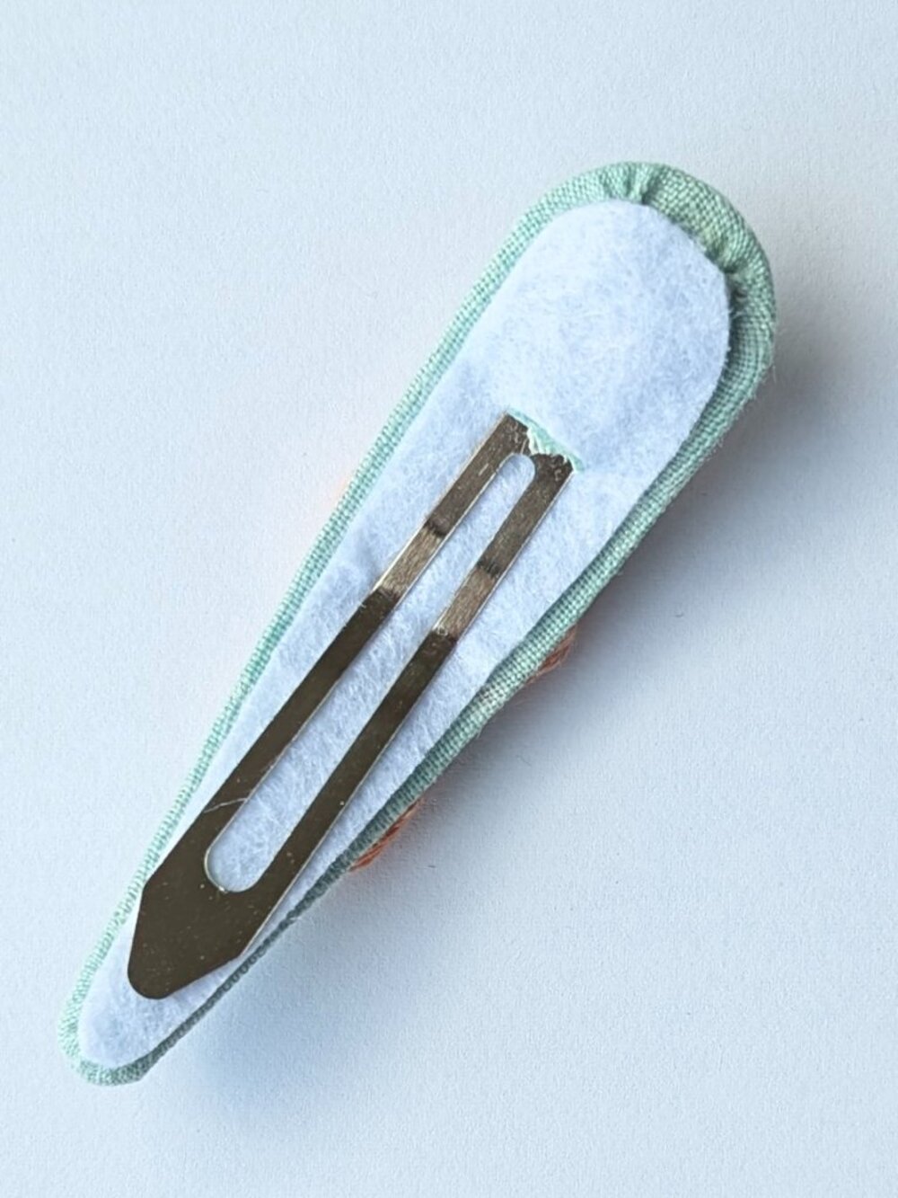 New Roses on Blue hand embroidered linen cotton large handmade hair clip - Picture 2 of 3